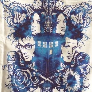 NEW! Doctor Who T-shirt